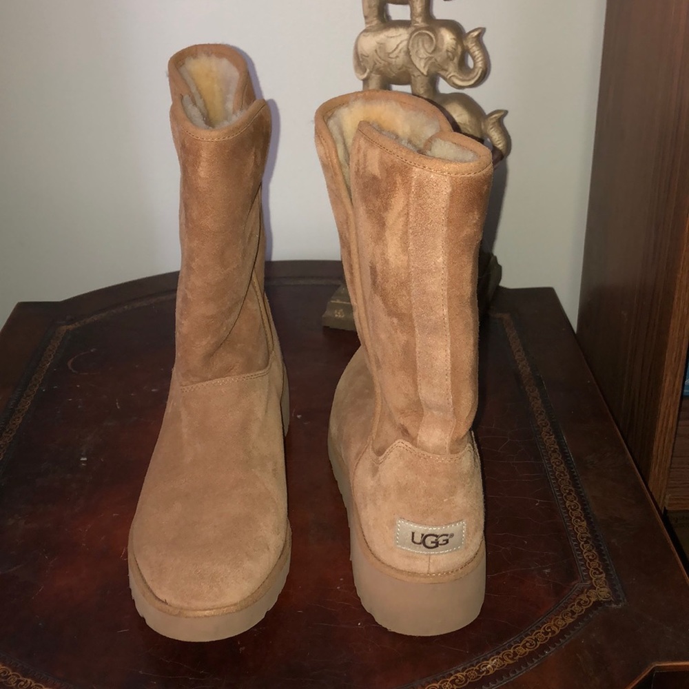 Aime Ugg boot